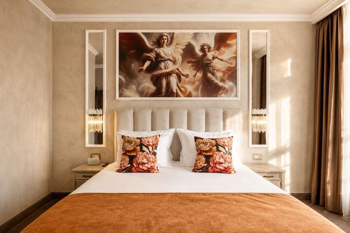 Room 73 of 254
