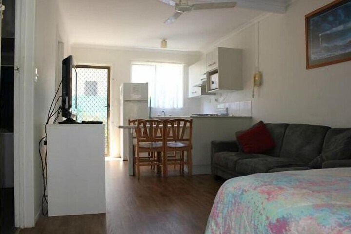Room 2 of 7