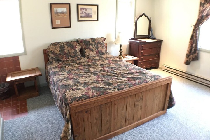 Room 2 of 15