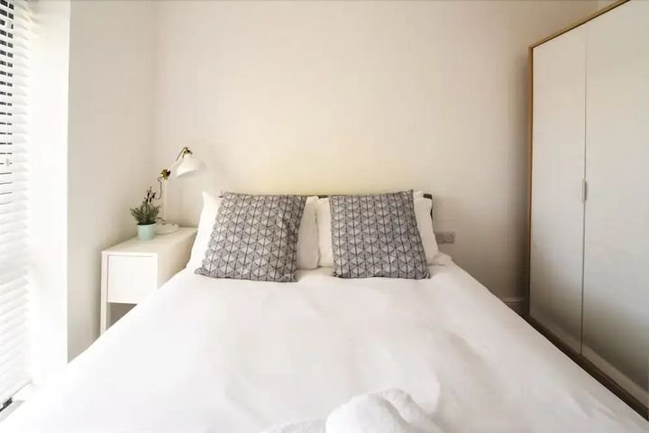 Room 19 of 22