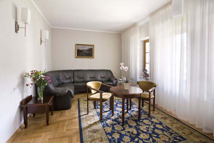 Room 13 of 41