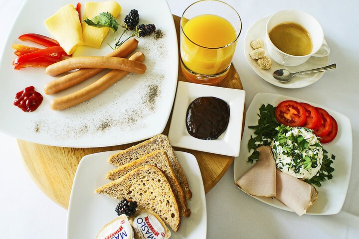 Breakfast meal