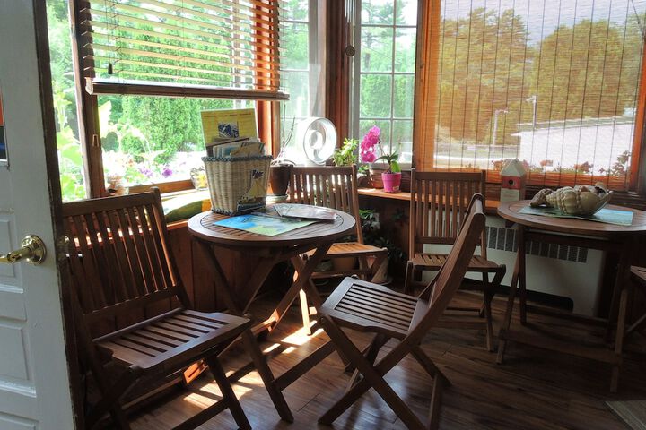 Breakfast/Coffee Service 47 of 61