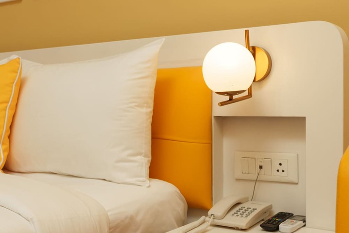 Room 13 of 26