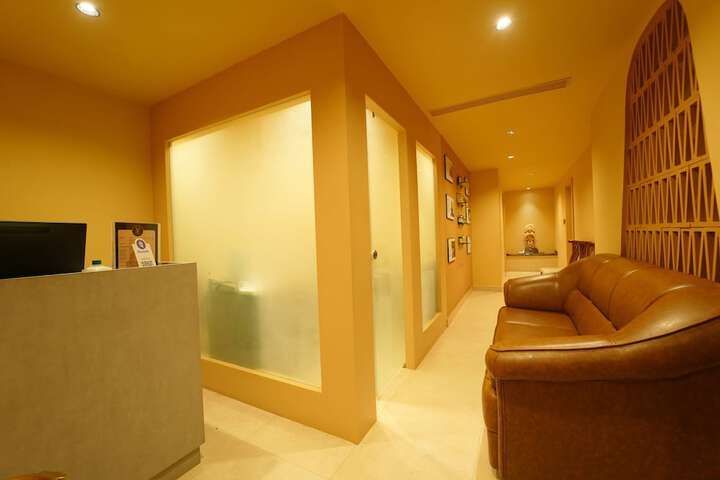 Hotel Interior 26 of 35