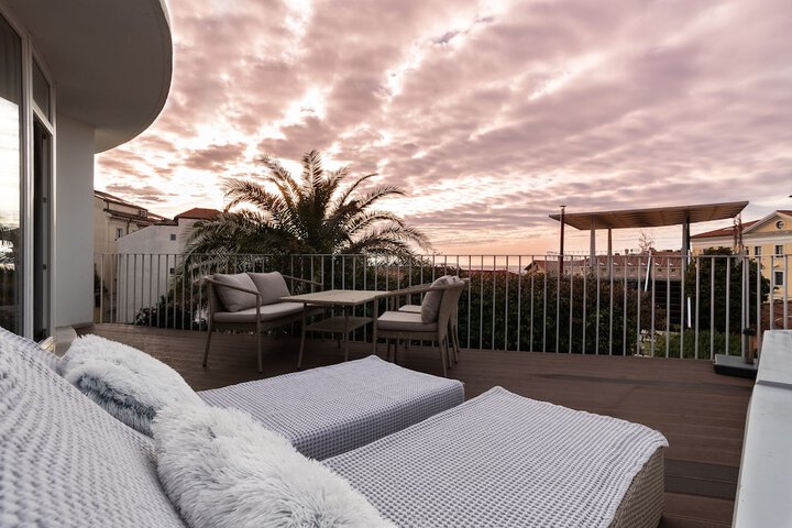 Terrace/Patio 54 of 108