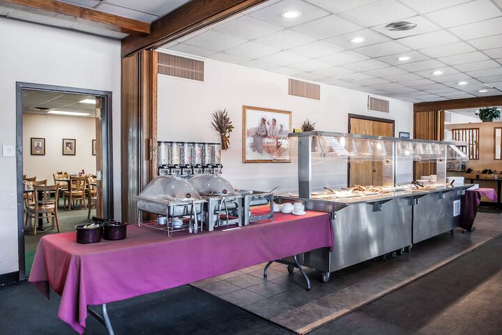 Dining Photos