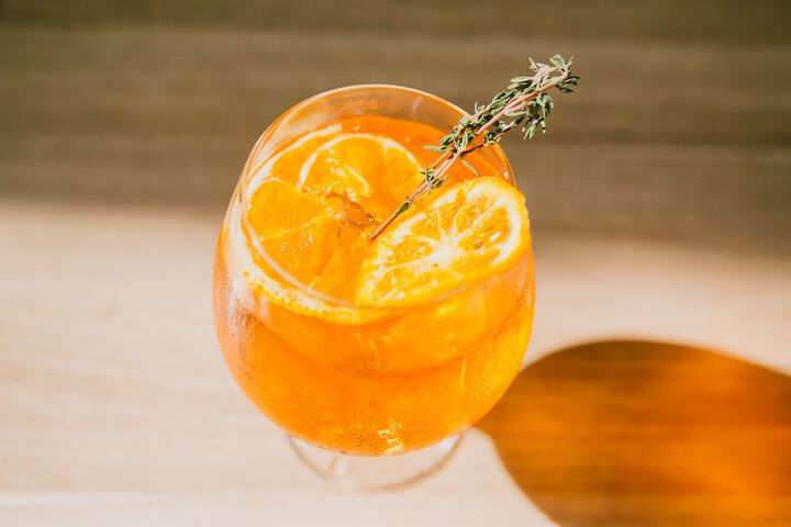 Lounge 101 of 150