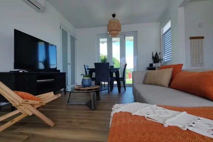 Room 2 of 14