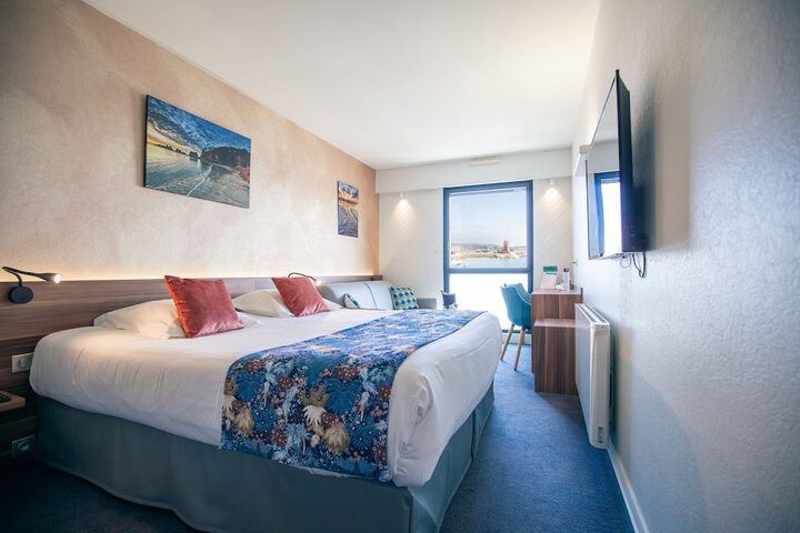 Room 14 of 62