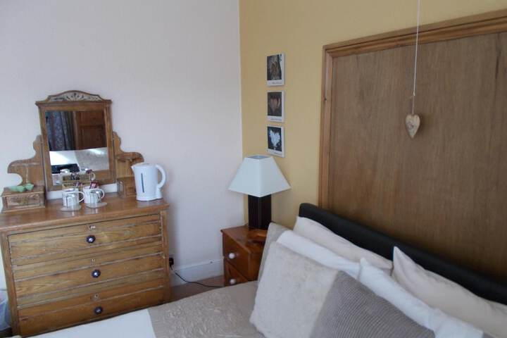 Room 10 of 49