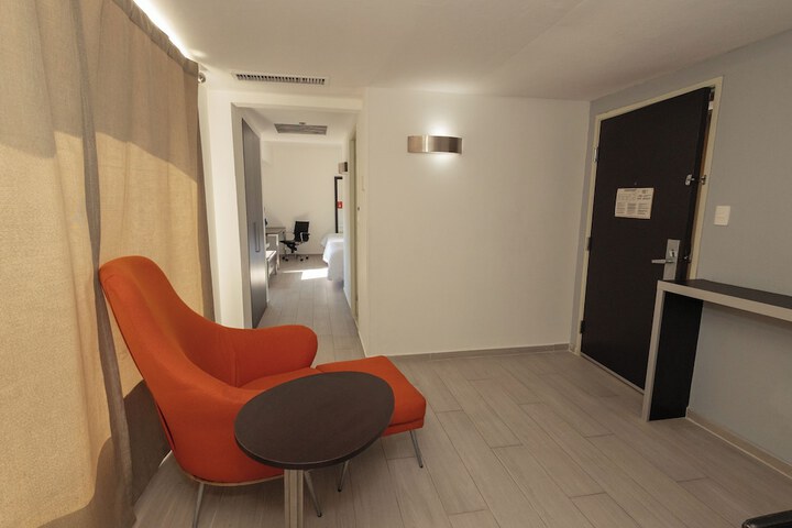 Room 18 of 81