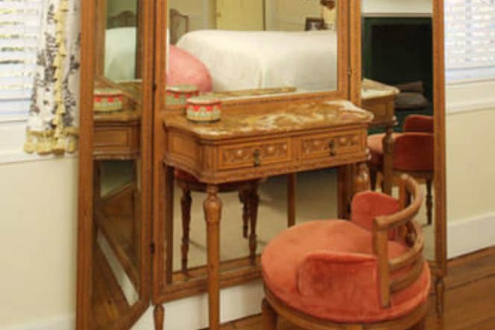 Room 15 of 63
