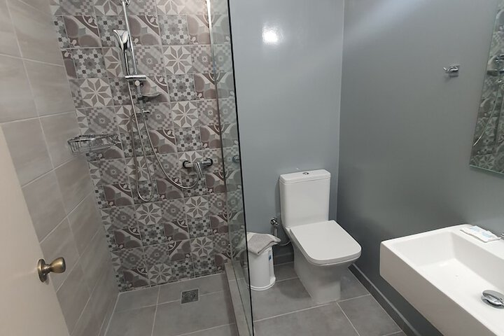 Room 16 of 52