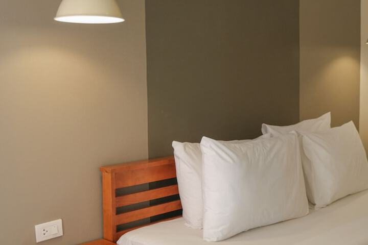 Room 19 of 36