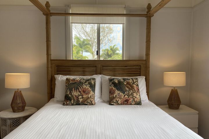 Room 11 of 21