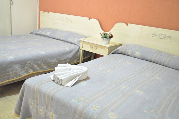 Room 8 of 24