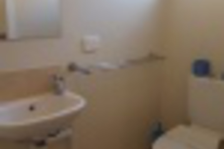 Room 328 of 792