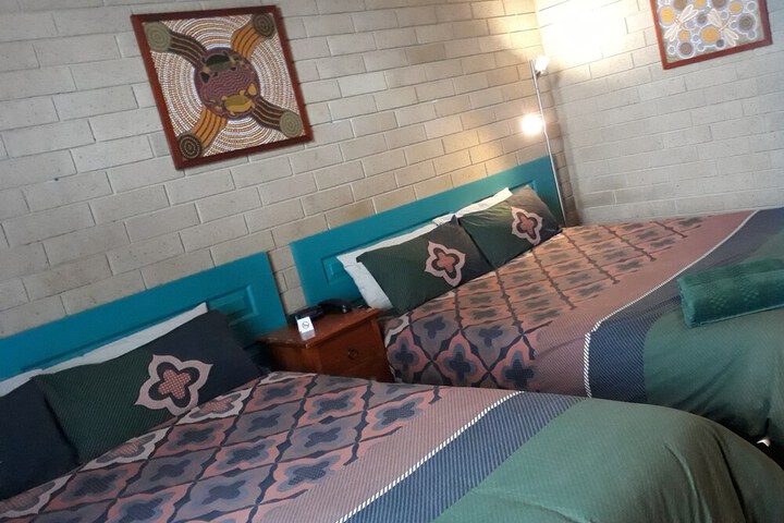 Room 25 of 62