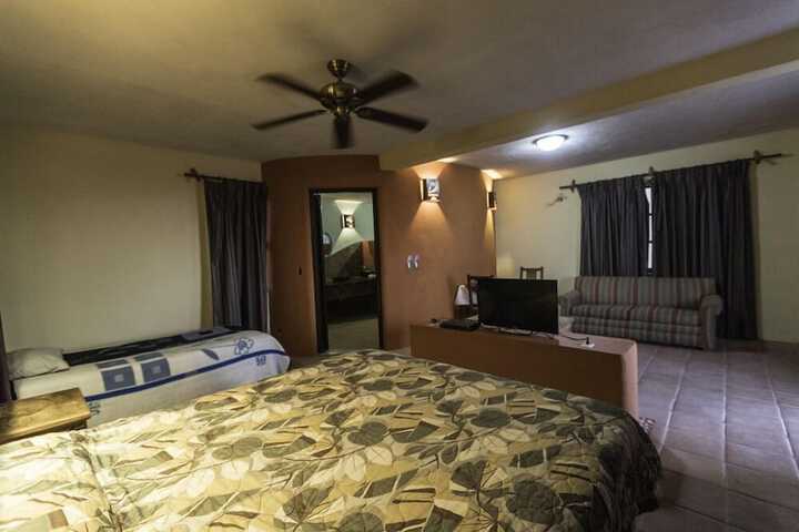 Room 5 of 59