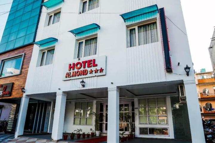 Hotel Almond