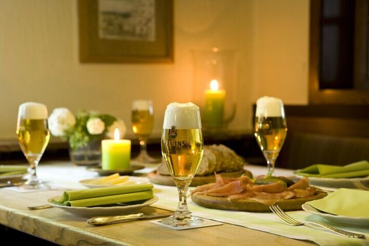 Dining Photos