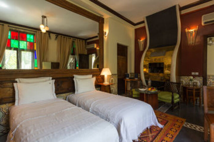 Room 20 of 62