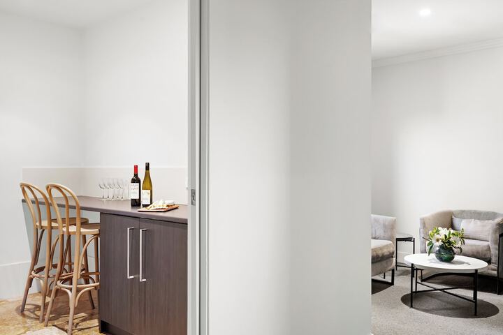 Room 27 of 156