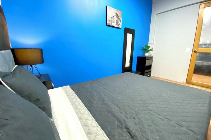 Room 10 of 26