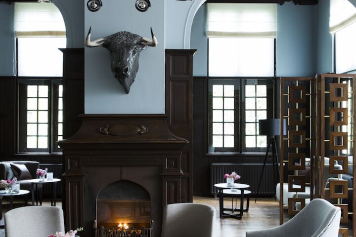 Lobby sitting area