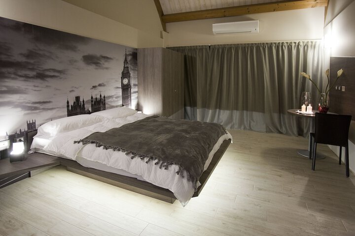 Room 18 of 71