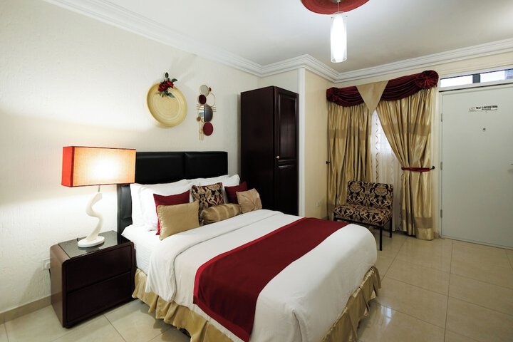 Room 9 of 89