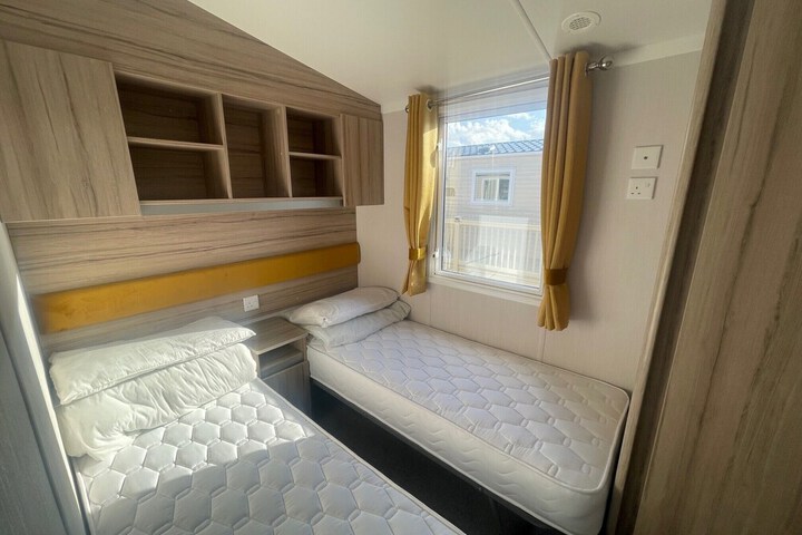 Room 15 of 58