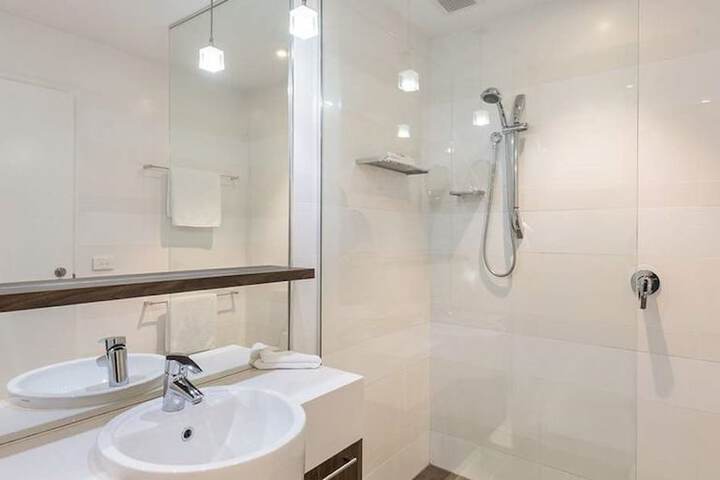 Bath Interior