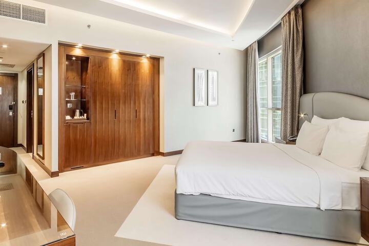 Room 46 of 277