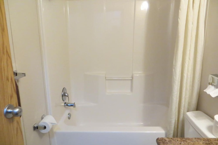 Room 17 of 26