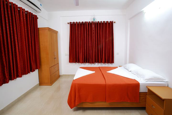 Room 9 of 61