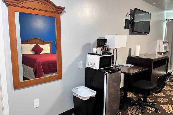 Deluxe Double Room (3 of 19)