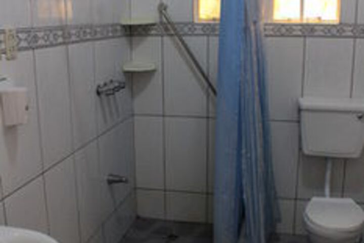 Room 9 of 77