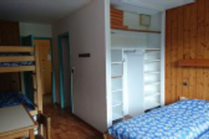Room 138 of 216