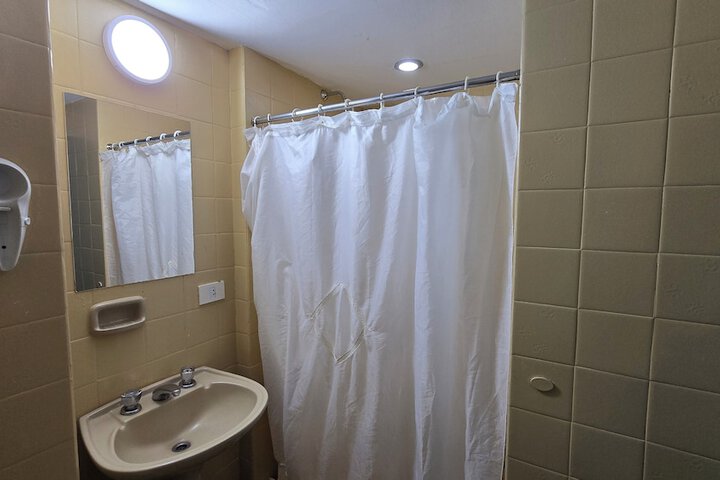 Room 55 of 92