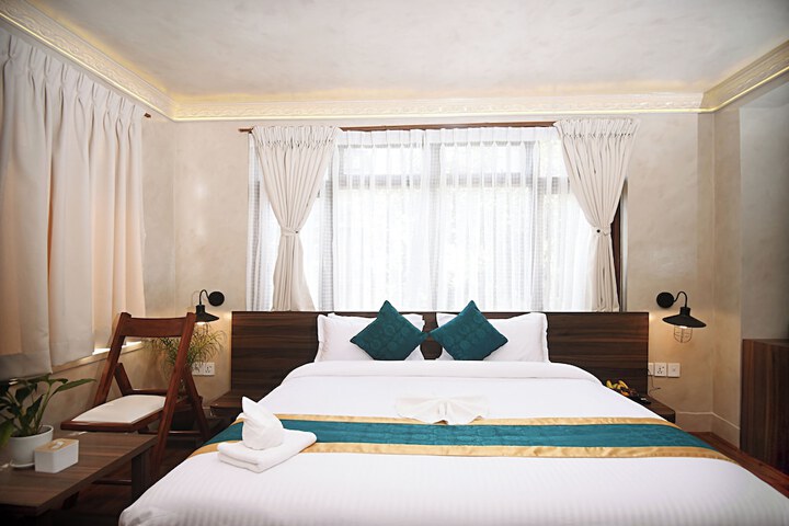 Room 2 of 24