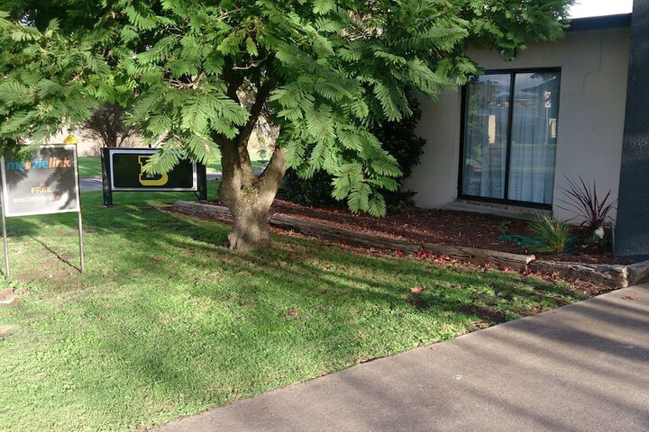 Property Grounds 32 of 42