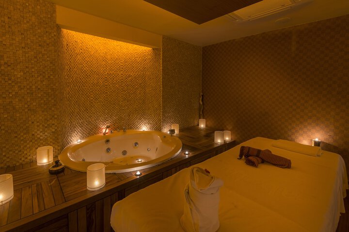 Spa 25 of 39