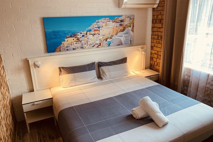 Room 10 of 46