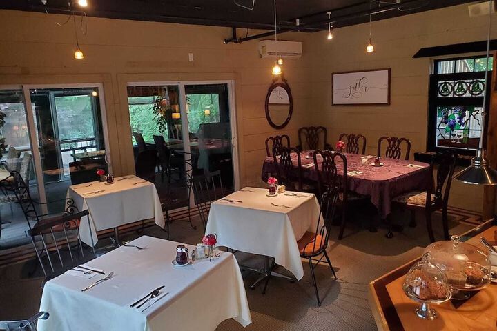 Breakfast/Coffee Service 51 of 72