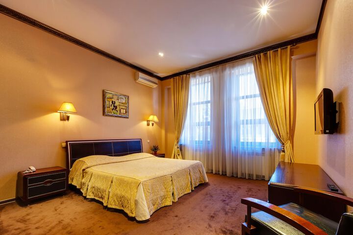 Room 5 of 55