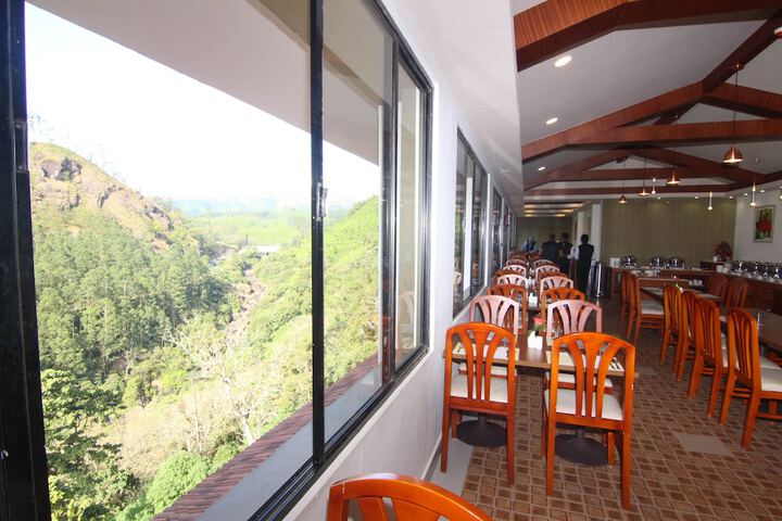 Dining Photos