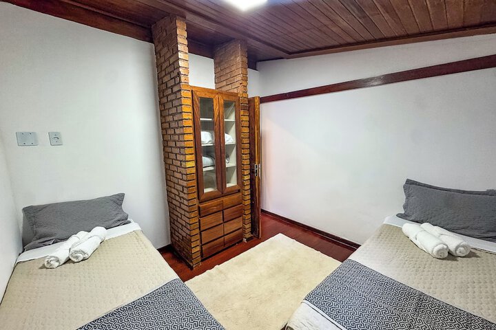 Room 16 of 133