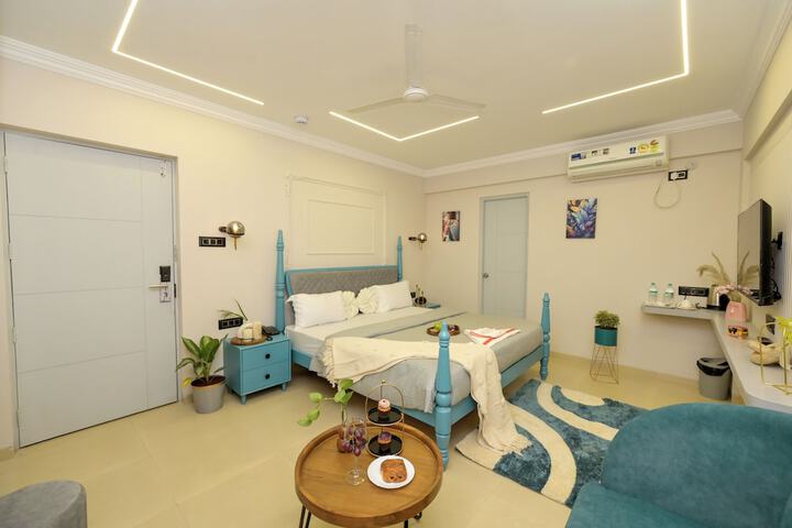 Room 10 of 22